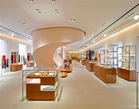 hermes open in china